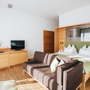 Superior Zimmer mit Kingsize-Bett